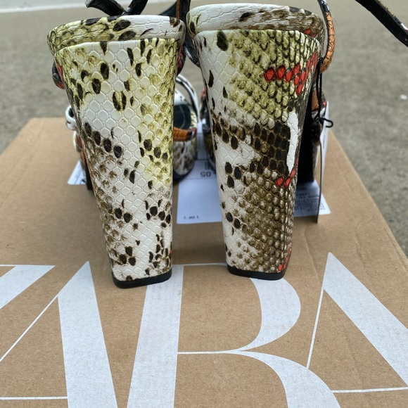 Zara High-heel Multi-Color Animal Print Sandal - Picture 4 of 6